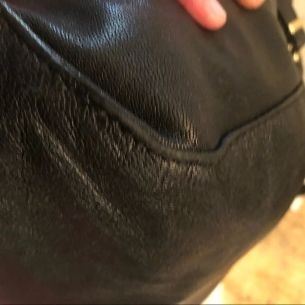Michael kors black leather gathered bag